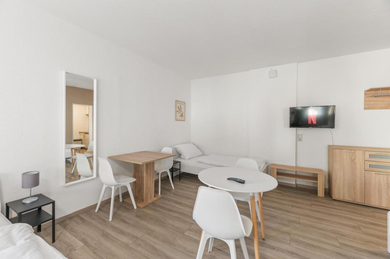 Home2Stay Apartmenthaus Heilbronn City Kitchen Parking Highspeed Wifi Washroom Ngoại thất bức ảnh