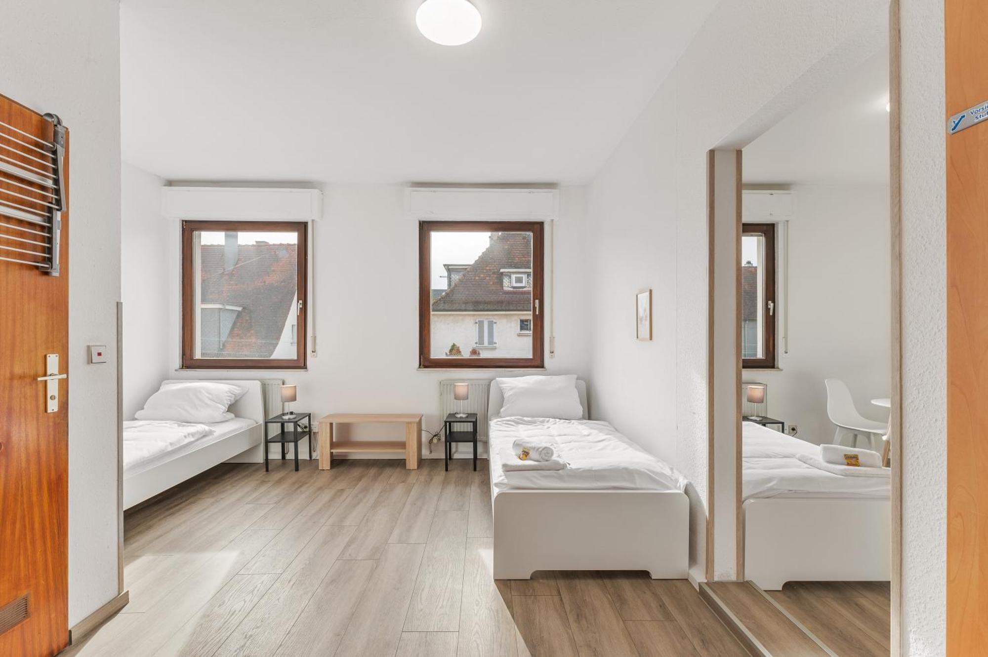 Home2Stay Apartmenthaus Heilbronn City Kitchen Parking Highspeed Wifi Washroom Ngoại thất bức ảnh
