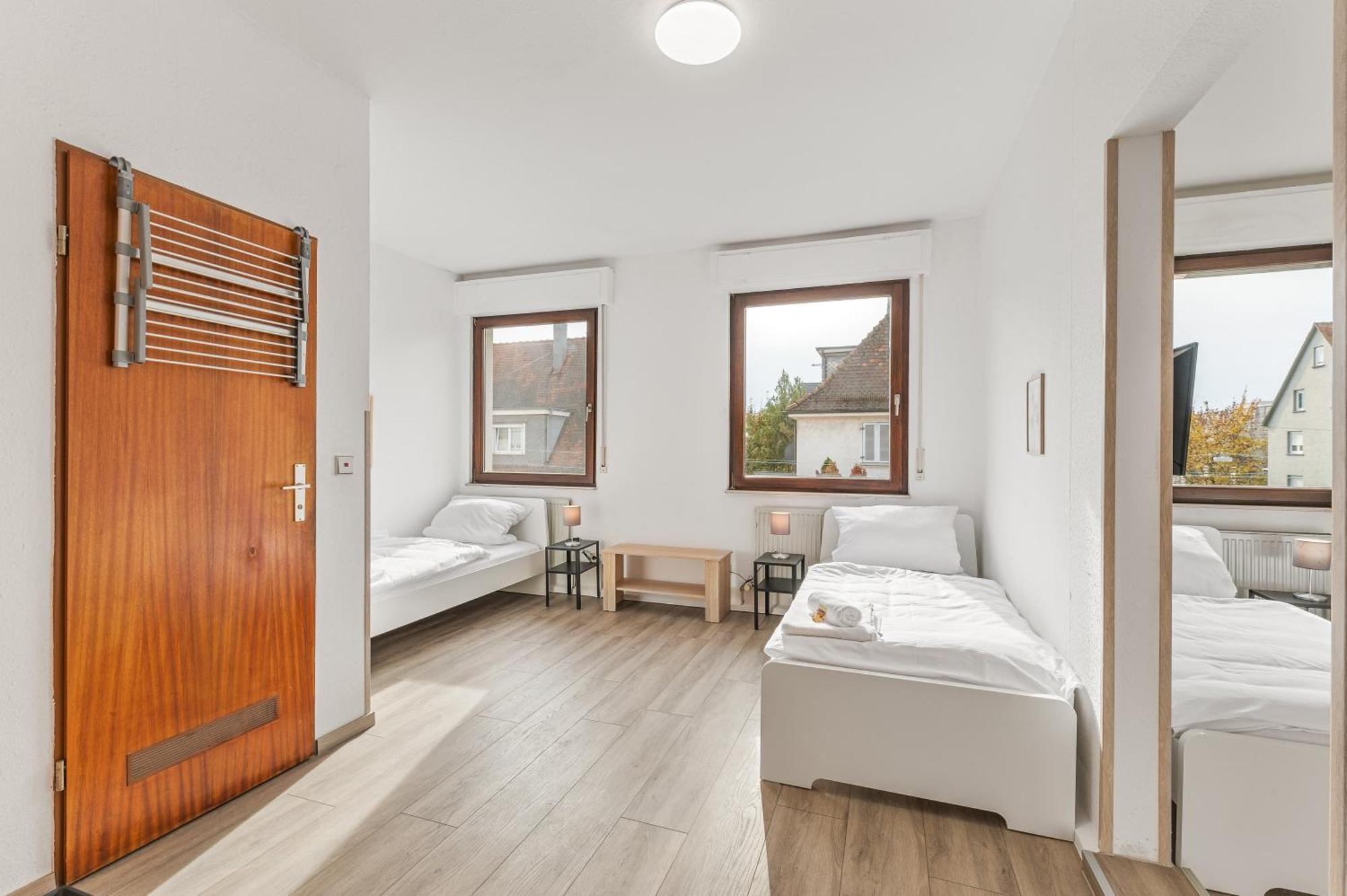 Home2Stay Apartmenthaus Heilbronn City Kitchen Parking Highspeed Wifi Washroom Ngoại thất bức ảnh