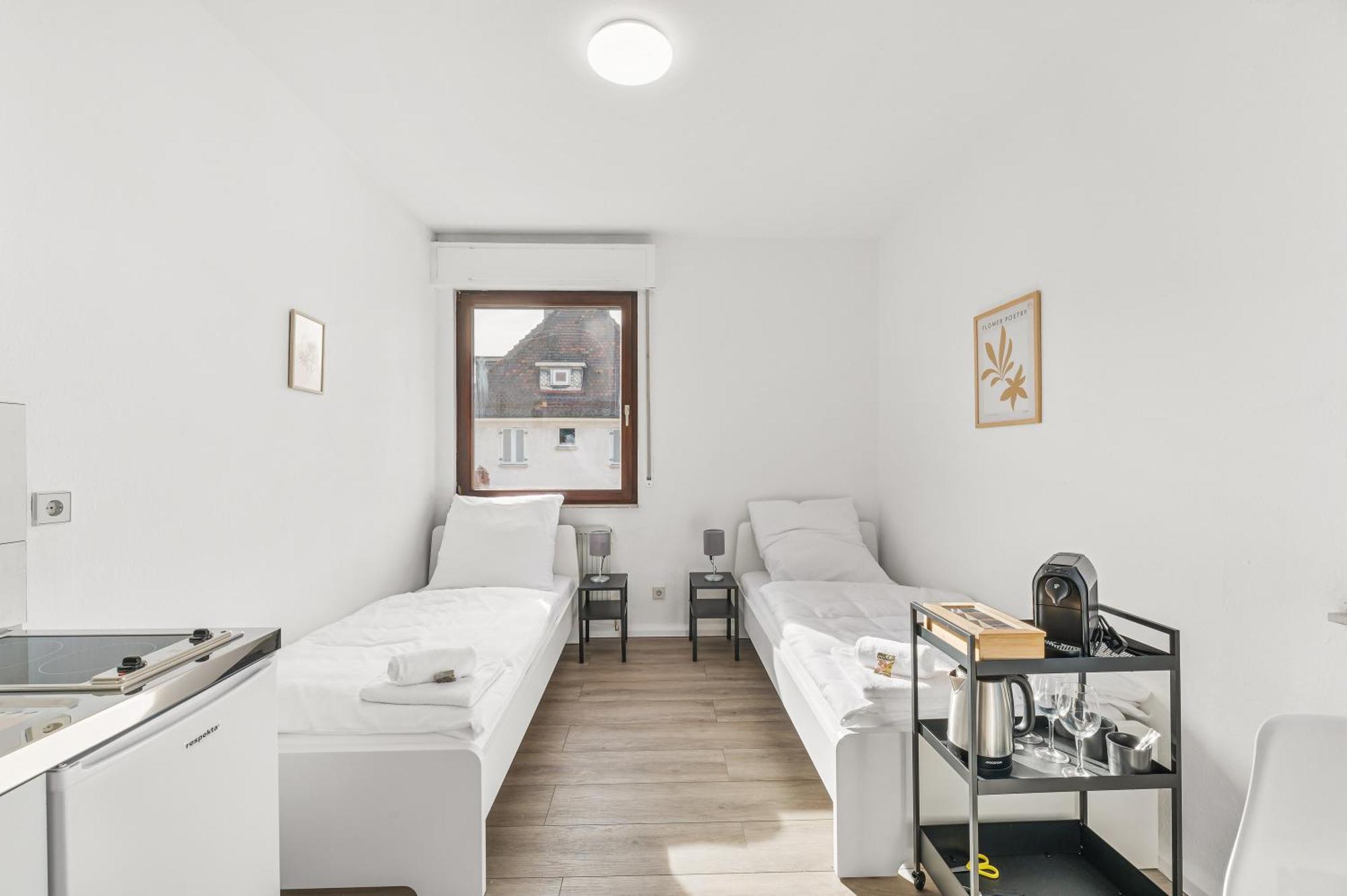 Home2Stay Apartmenthaus Heilbronn City Kitchen Parking Highspeed Wifi Washroom Ngoại thất bức ảnh