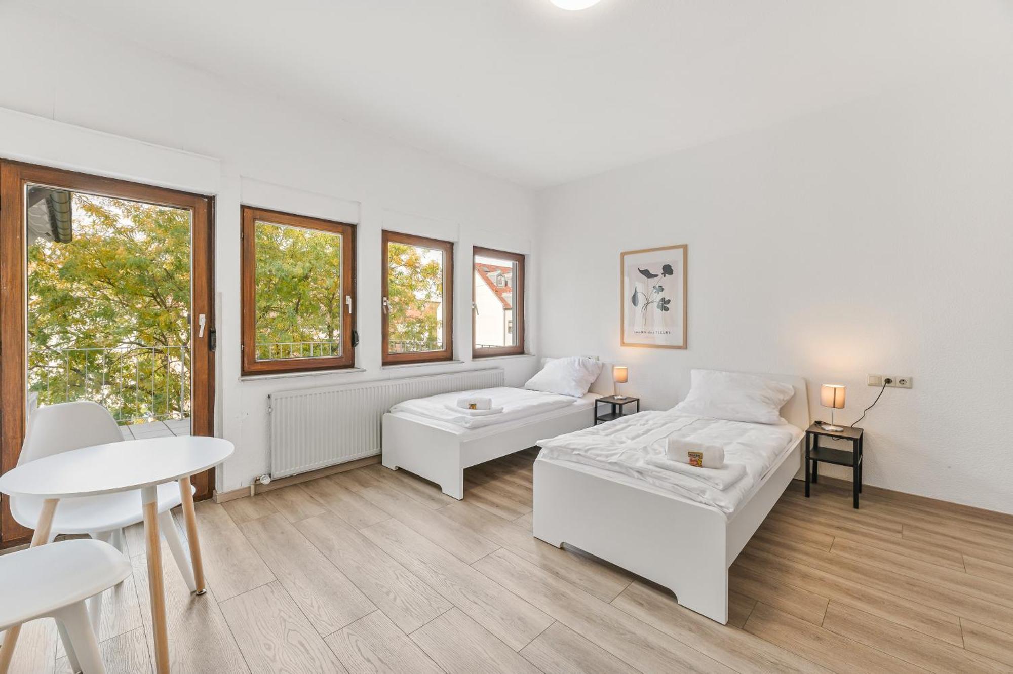 Home2Stay Apartmenthaus Heilbronn City Kitchen Parking Highspeed Wifi Washroom Ngoại thất bức ảnh