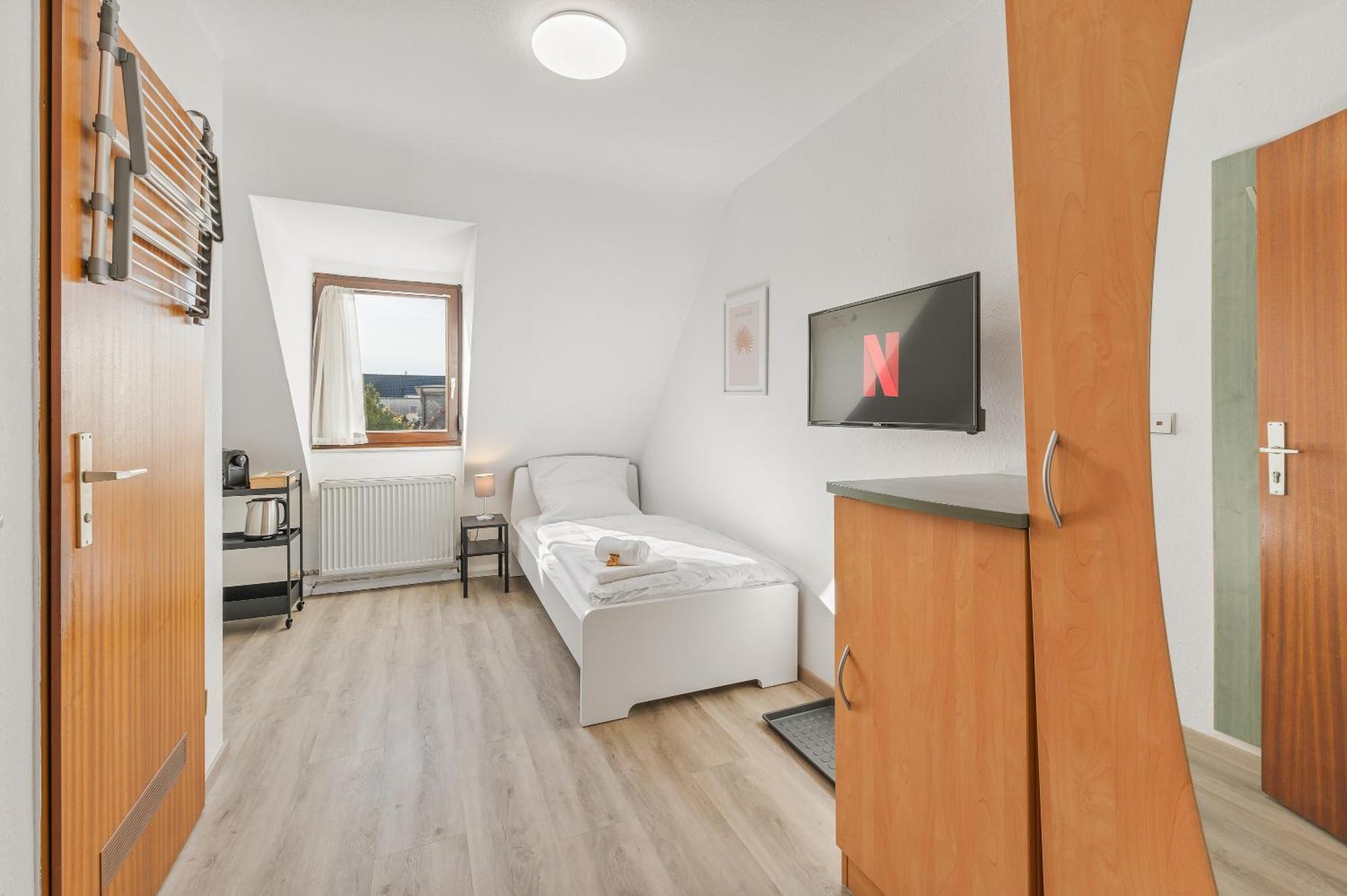 Home2Stay Apartmenthaus Heilbronn City Kitchen Parking Highspeed Wifi Washroom Ngoại thất bức ảnh