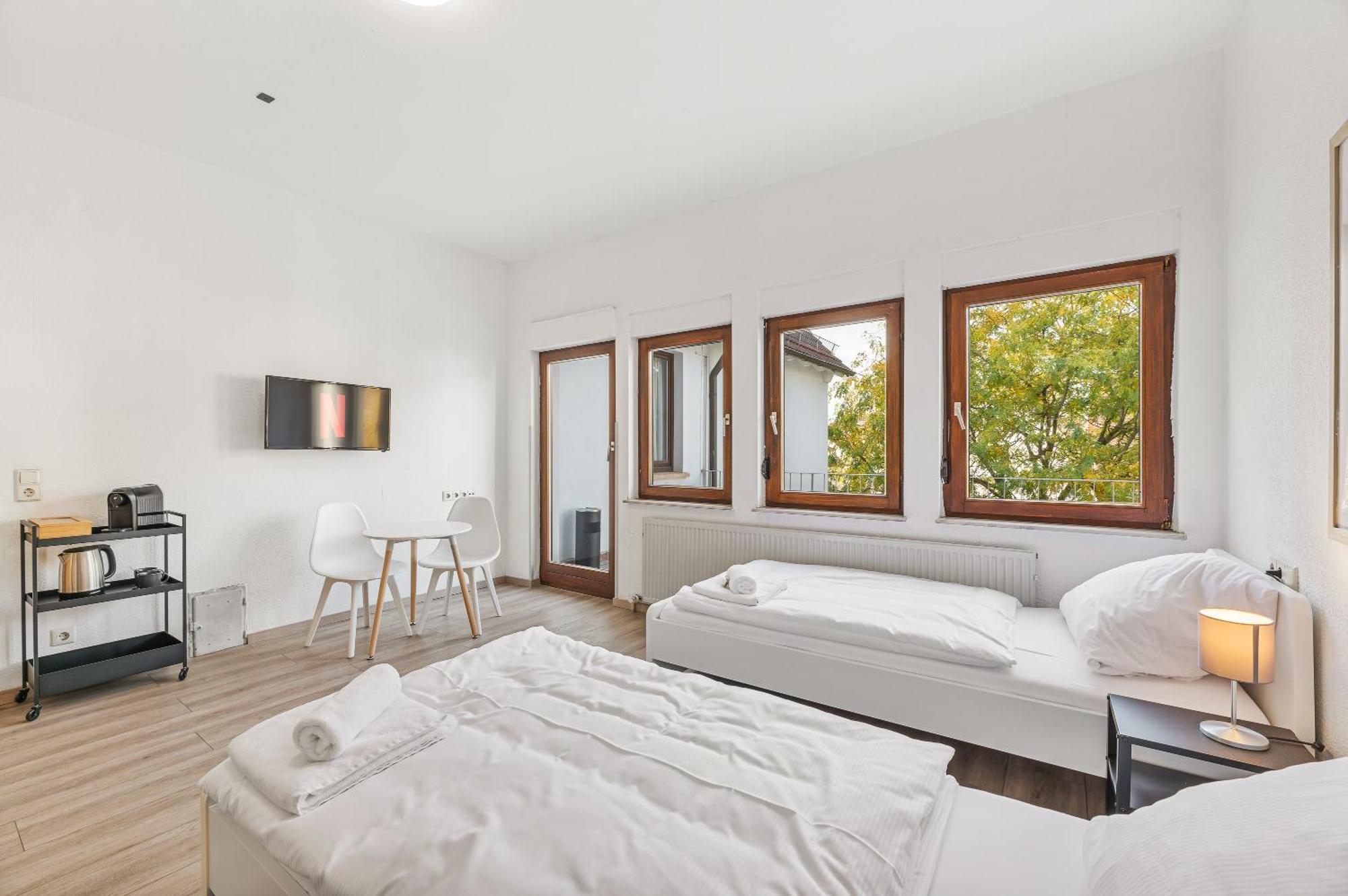 Home2Stay Apartmenthaus Heilbronn City Kitchen Parking Highspeed Wifi Washroom Ngoại thất bức ảnh