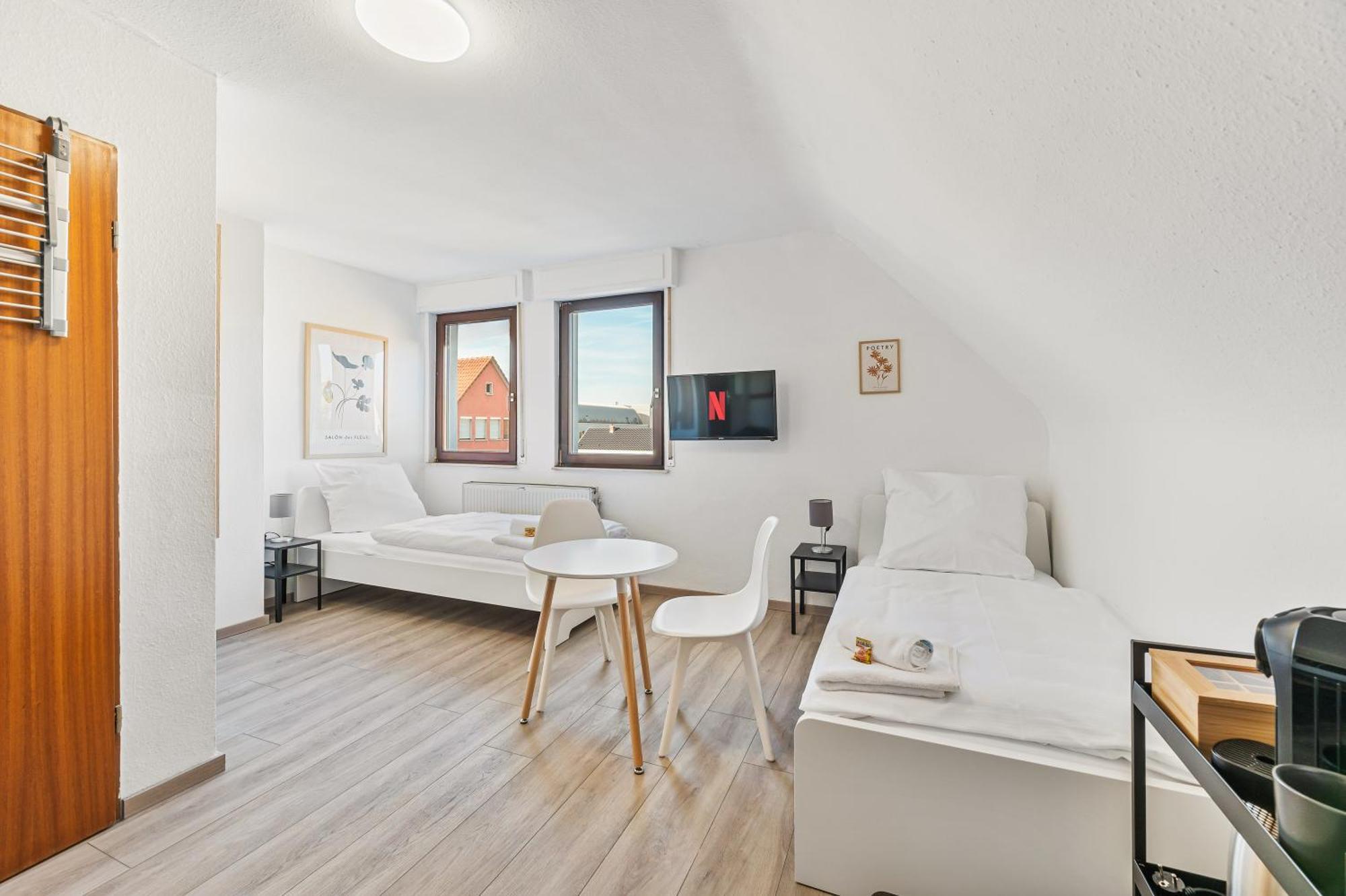 Home2Stay Apartmenthaus Heilbronn City Kitchen Parking Highspeed Wifi Washroom Ngoại thất bức ảnh